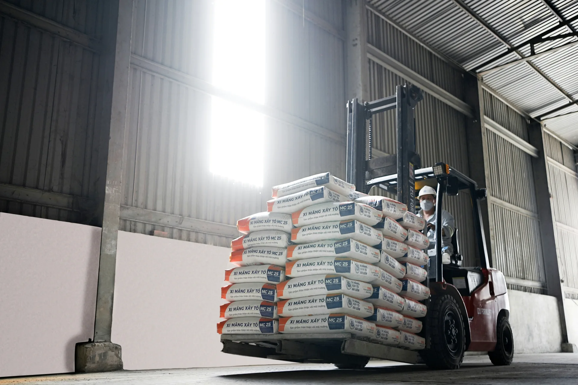 bagged Sakrete concrete staged at a Pittsburgh supply yard