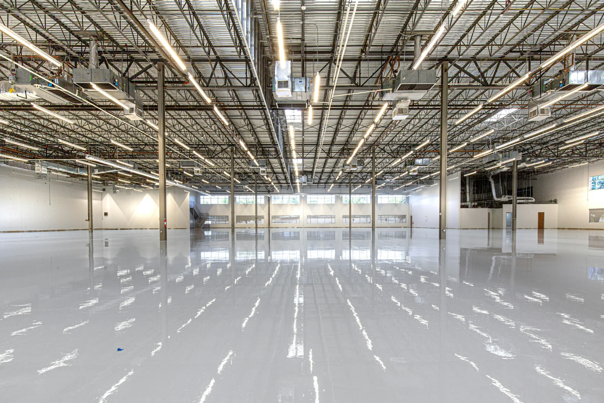 high-gloss epoxy floor in a Pittsburgh cold storage facility