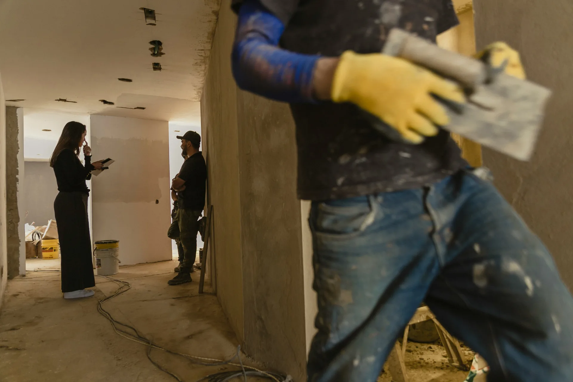 thin concrete overlay being applied with Ardex products in Pittsburgh
