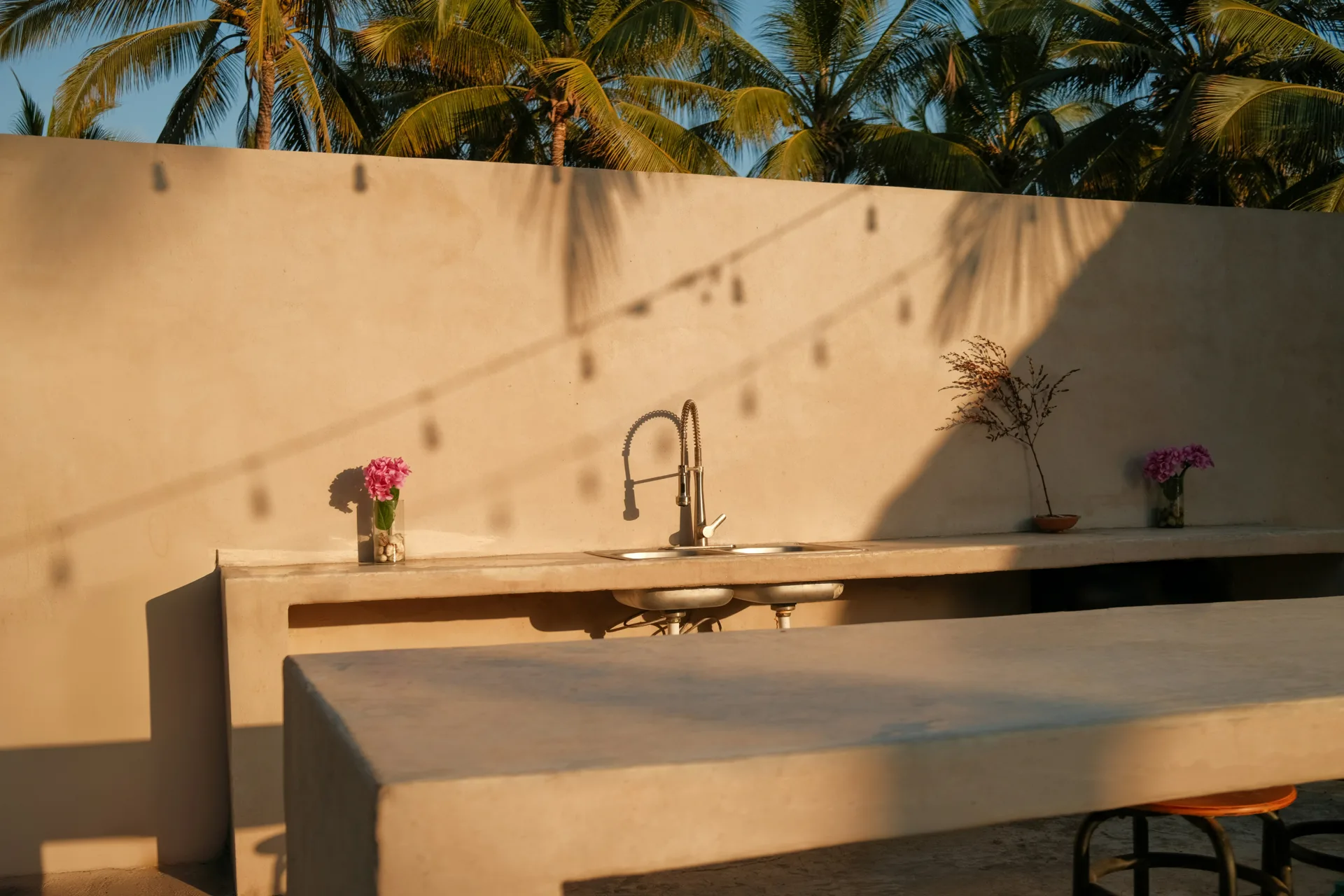 outdoor concrete countertop on a Pittsburgh patio bar